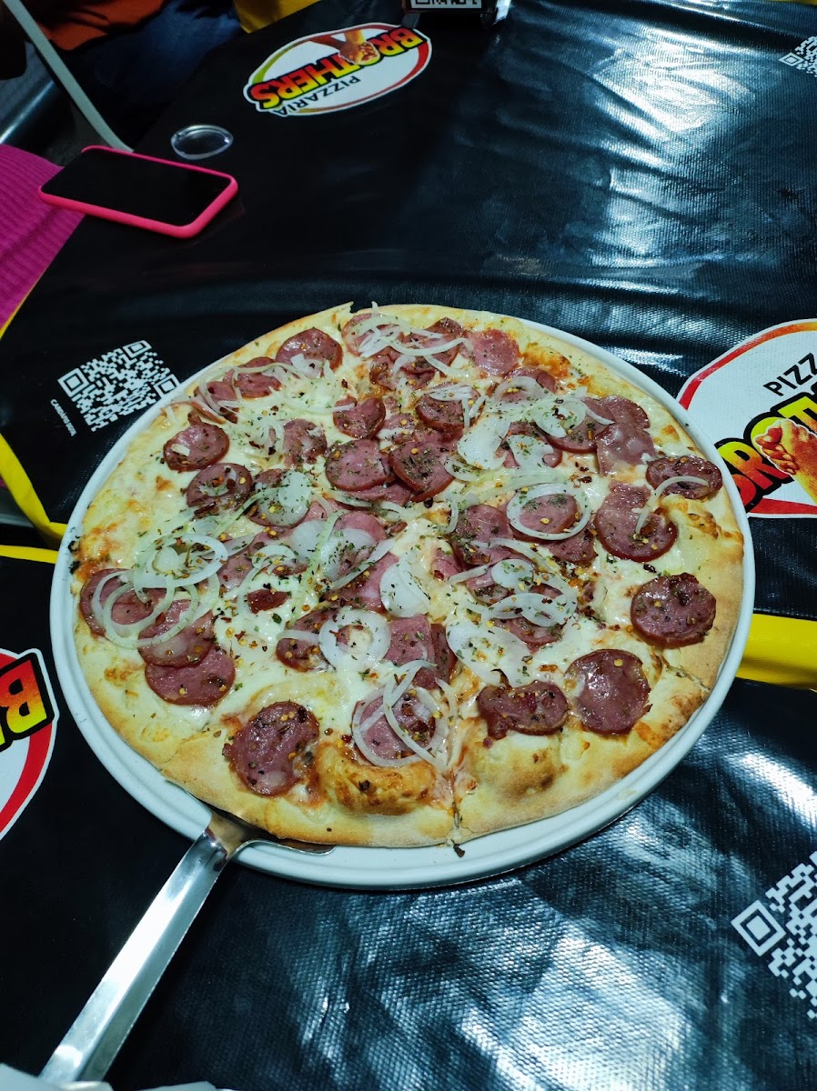 Brothers Pizzaria E Lanches-10